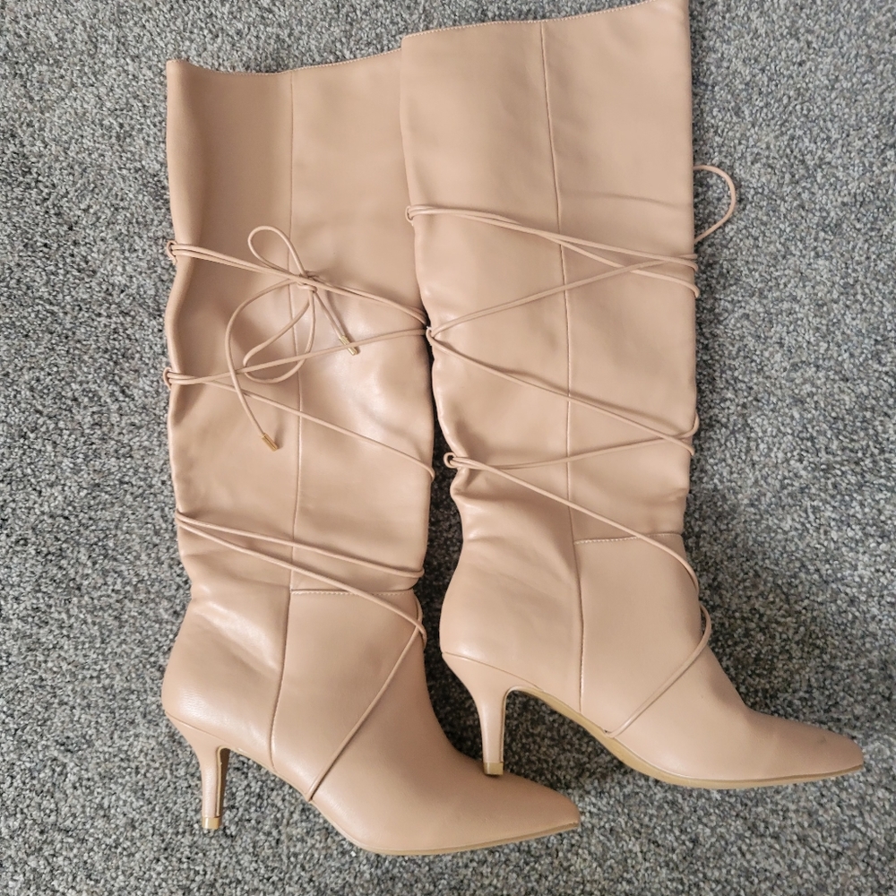 NEW, Journey Collection 7 women